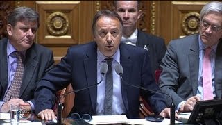 Mariage homo: le Sénat adopte le projet de loi - 12/04