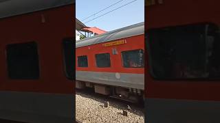 #trending DANGEROUS 130KMPH!!15658 KAMAKHYA OLD DELHI BRAMPUTRA MAIL!!!