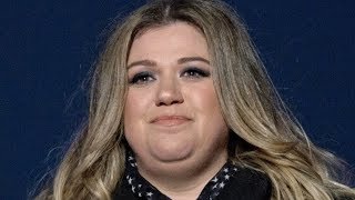 The Tragic Truth About Kelly Clarkson