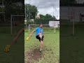 aprende cómo se hace esta levantada de balón en futbol futbolskills tutorial soccerskills