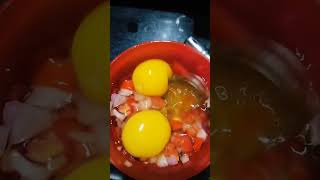 అన్ని చెప్పినట్టే వేశాన 2 ఎగ్ ఆమ్లెట్ #food #ytshorts #shorts #foodyoutubeshorts