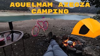 Camping Aguelmam Azegza تخييم في