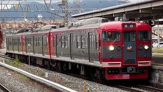 国鉄（しなの鉄道）115系1000番台S10編成（しなの鉄道色）が到着するシーン