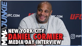 Daniel Cormier Defends Khabib Nurmagomedov As Best Fighter, Reacts To Cain Velasquez Bail | UFC 281