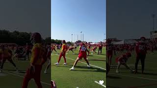 Patrick Mahomes & Travis Kelce warming up! #nfl #nflfootball #kansascitychiefs #chiefskingdom