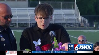 Surviving son leads Muscatine in mourning after horrific tragedy