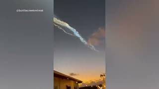 Debris fills sky in Turks and Caicos after SpaceX Starship fail