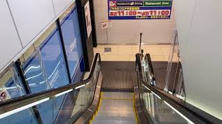 【東芝エスカレーター】ヨドバシ梅田東側９階８階行き降りエスカレーター【TOSHIBA Escalator】