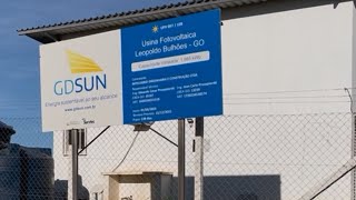 CONHEÇA UMA USINA DE ENERGIA SOLAR