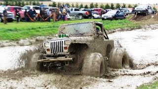 Big Jeep Mud Boggin At Waltons Fall Mud Bog