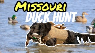 DUCK HUNTING | Missouri Opening Day BIG LAKE action