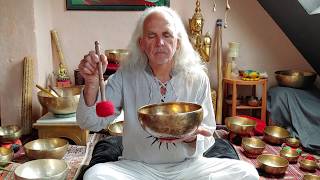 Andromeda 5 - 10 Min. Relax \u0026 Meditation mit / with Singing Bowl / Klangschalen