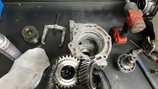 Pajero low range gear, dual transfer case (part 2)