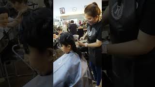 Intip keseruannya belajar di Rudy Hadisuwarno School! #rudyhadisuwarno #hairstyle #makeup