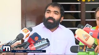 'അന്ന് ഞാൻ പറഞ്ഞത് രാഷ്ട്രീയമല്ല;മുഖ്യമന്ത്രി എങ്ങനെയാണ് ഞങ്ങളെ ജർമനിയിൽ അയച്ചതെന്ന് തരൂരിന് അറിയാം'