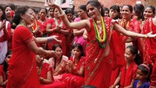 Nepali Typical Teej Song 2018 2075 ||  timro ra mero biheko kura ko ||  Dancing teej song 2075