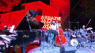 Rachel Z - Artemis (live at Abbazie Jazz Festival)