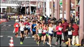 高知龍馬マラソン はりまや交差点付近を走る ランナー達　2013.2.24