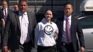 Long Island man dies in father's arm after woman cuts his throat | NBC New York