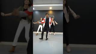 Humari bhi Pawri ho rahi hai | Deepak Tulsyan | Funny 😵 Moment | G M Dance Centre Students | #Shorts