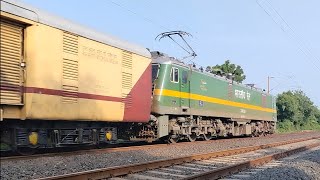 Valsad WAG-9HC With A Small Parcel Train