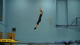 TRAMPOLINING - SEAT HALF TWIST TO BACK LANDING - TRAMPOLINE LEVEL 2