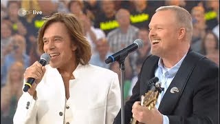 Stefan Raab und Jürgen Drews singen zusammen Ein Bett im Kornfeld