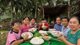 Thịt Khìa Nước Dừa Ăn Bún Nước Mắm Chua Ngọt Đãi Mấy Đứa Nhỏ I KBMN\u0026 Family