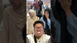 Angry Face TikTok Effect Prank, Surprising Strangers Behind Him! 😂