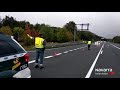 Un coche arde en el interior del túnel de Belate