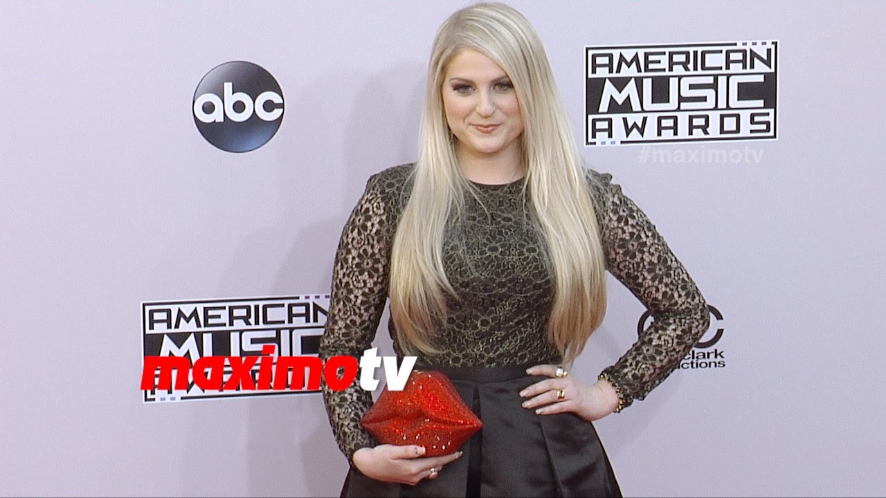 Meghan Trainor | 2014 American Music Awards | Red Carpet Arrivals - YouTube