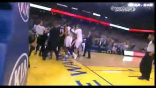 Blazers and Warriors fight