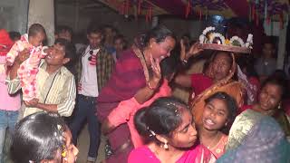 এমন নাচন নেচে দেখালো তাও বৌদির মন ভোরলনা Hindu wedding dance বৌদির মাথা নষ্টকরা ড্যান্স 2020Dj Dance