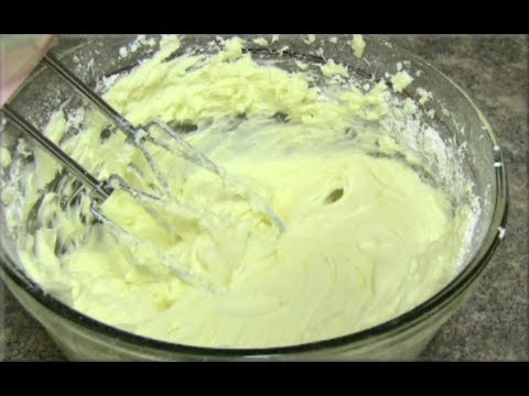How to Make Cream Cheese Frosting How to Make Cream Cheese Frosting
