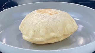 J'ai enfin trouvé la technique ultime pour faire gonfler mes PAINS PITA À LA POÊLE 👩🏻‍🍳