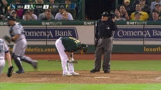 SEA@OAK: Furbush fans Reddick to end the eighth