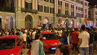 In piazza Galimberti per l'Italia campione d'Europa