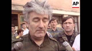 BOSNIA: BOSNIAN SERB LEADER RADOVAN KARADZIC PRESS CONFERENCE