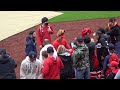 即席サイン会でファン大興奮！【大谷翔平選手】敵地でも大人気！shohei ohtani fan service 2022