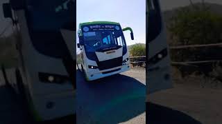 Dangerous turning Chartered Bus,Indore Jhabua Bus #shorts #bolerostunts #ashokleylandbus #chartered