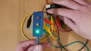 How to create traffic lights with the micro:bit.