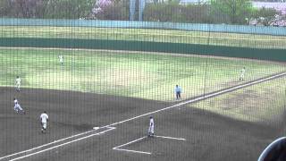 ５回表 2015年神奈川県高校野球春季大会３回戦 横浜ー桐蔭学園