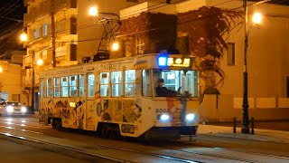 函館市電8000形5系統湯の川行き末広町付近走行  Hakodate City Tram Class 8000 Route 5 for Yunokawa running ard Suehirocho