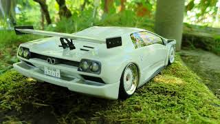 Lamborghini Diablo SV I RAD48 FLGNTL by GT Spirit Models 1/18