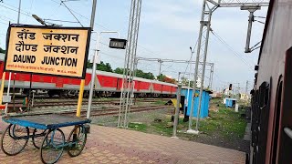 Hyderabad Mumbai Express Train Arrival Departure Daund Junction Railway Station | Daund Station