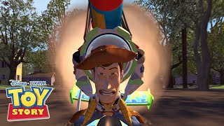 Woody y Buzz arrancan con un cohete | Toy Story | Disney Junior Oficial