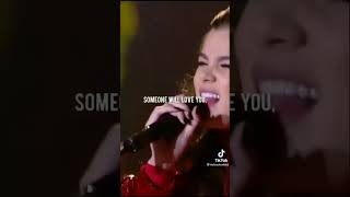 Hailee Steinfeld performs let me go❤️❤️