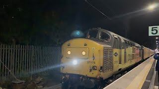 Class 37175+37219 thrashes in and out of Stalybridge