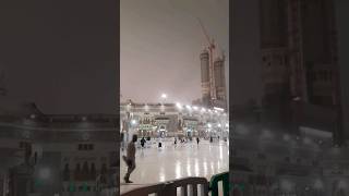 Heavy Rain Last Night At Khana Kaba | Makkah Haram | #shortsfeed #fyp #youtubeshorts