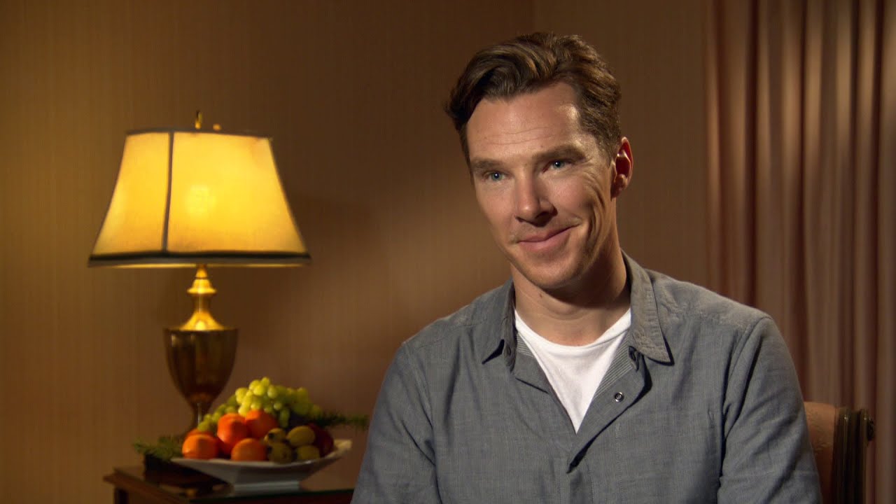 Benedict Cumberbatch Im 1LIVE-Interview | 1LIVE - YouTube